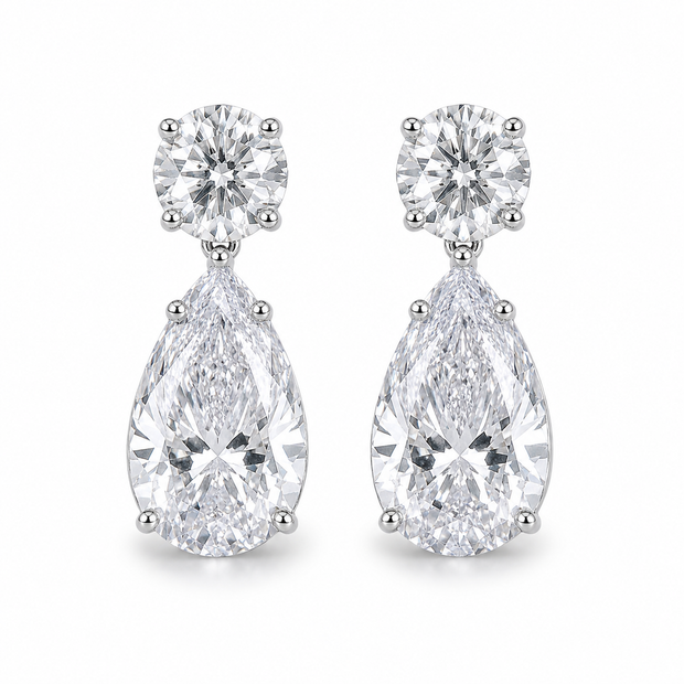 Boucles d'oreilles pendantes diamant poire